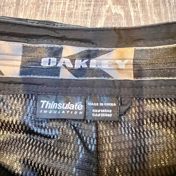 Oakley Men's Black Ski Pants - Picture 4 of 4